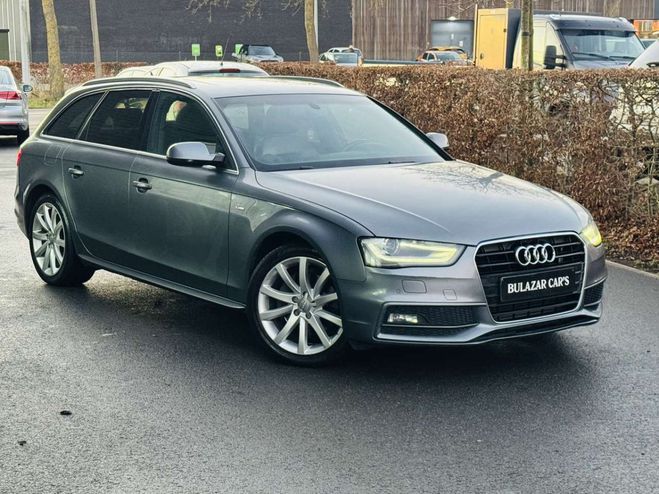 Audi A4 Avant 3.0 TDi V6 S line QUATTRO ECRAN CL M�tallis� M�tallis� de 