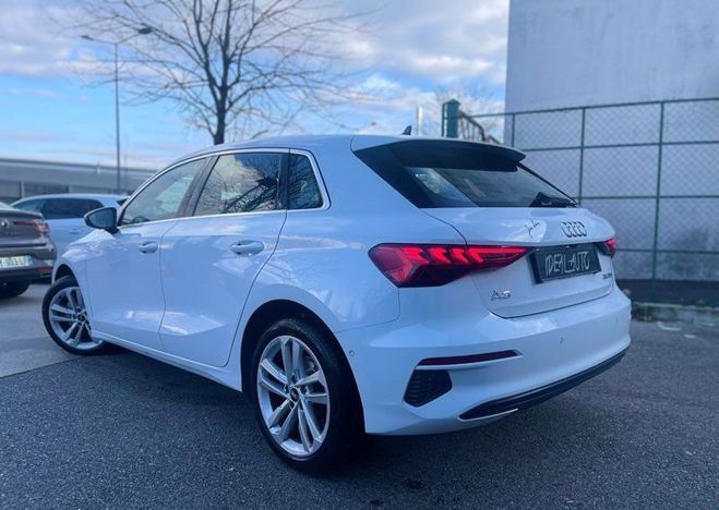 Audi A3 Sportback 35 TFSI 150ch Design Full LED  Blanc de 2021