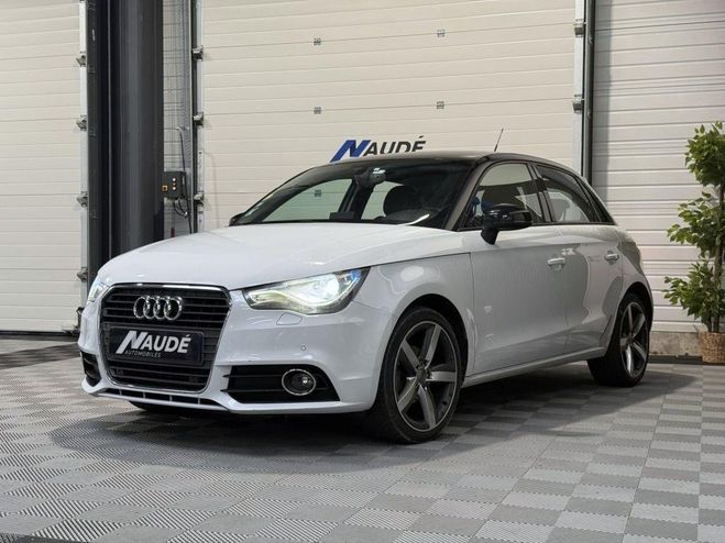Audi A1 Sportback 1.6 TDI 90 CH S-Tronic Ambitio BLANC de 2013