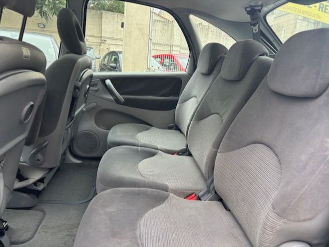 Citroen Picasso 1.6 HDI110 COLLECTION GRIS C de 2005