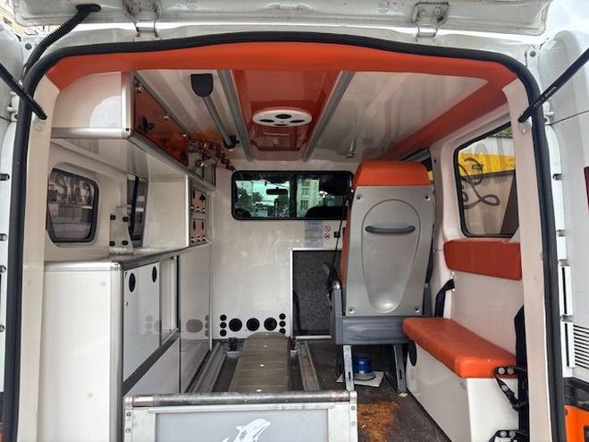 Renault Trafic L1H1 1000 1.6 DCI 120CH CONFORT EURO6 BLANC de 2017