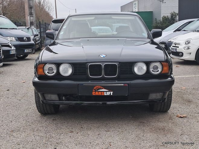 BMW Serie 5 525 i E34 - TOIT OUVRANT CLIM AUTO CUIR   de 1989