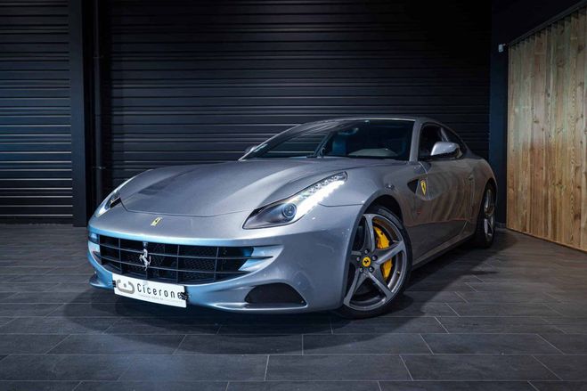 Ferrari FF V12  de 2011