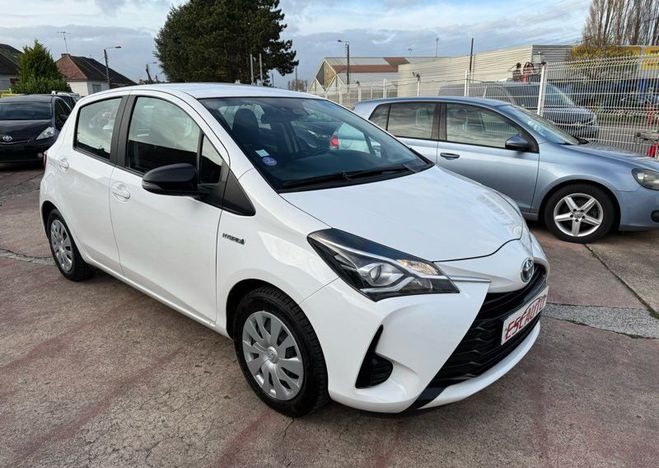 Toyota Yaris (2 places) 1,5 HYBRID 100h DERIV VP 9990 Blanc de 2021