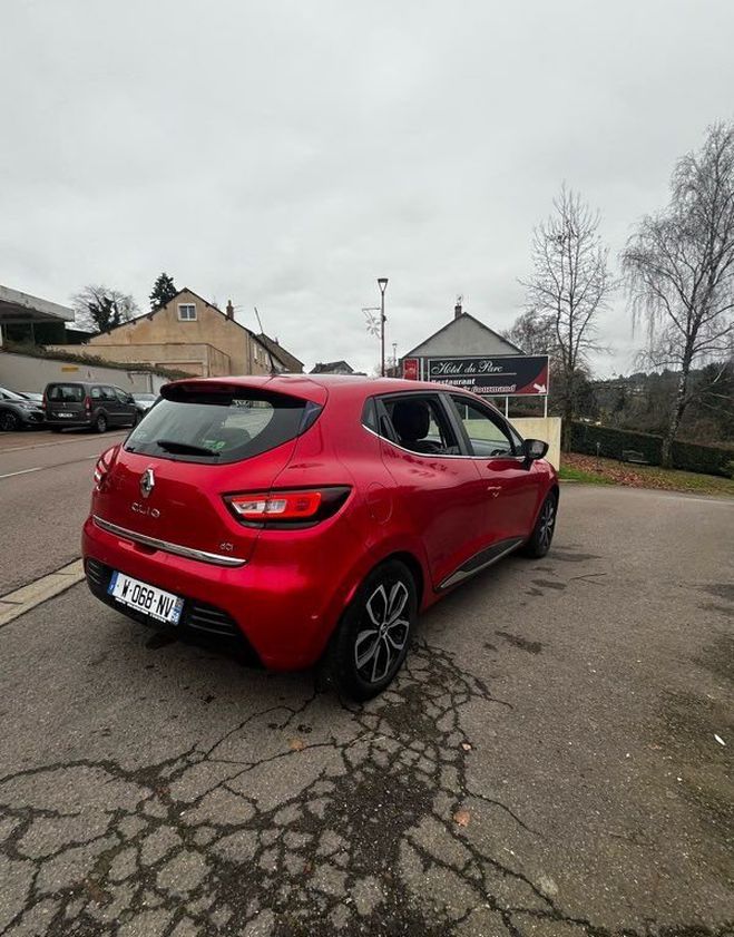 Renault Clio 4 1.5 DCI 90 cv intens semi cuir climati Rouge de 2016