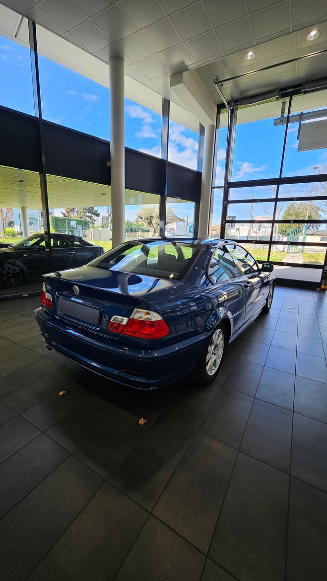 BMW Serie 3 316 Ci 143 Ch Boite Automatique Bleu Azur de 2002