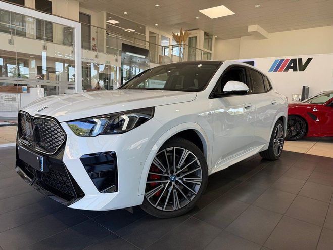 Cliquer pour voir la photo suivante BMW X2 M sport Pro 204 ch options LOA 549 euros Blanc de 2024