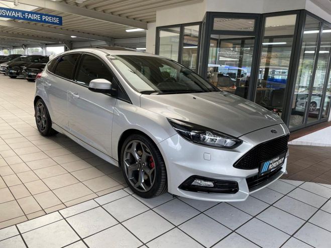 Ford Focus 2.0 SCTi EcoBoost - 250 S&S III 2011 BER GRIS de 2016