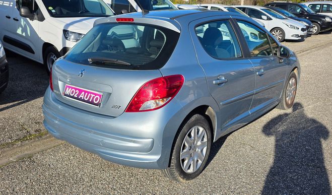 Peugeot 207 150.000KMS 1.4 HDI 70CH PREMIUM 2011 CLI BLEU de 2011