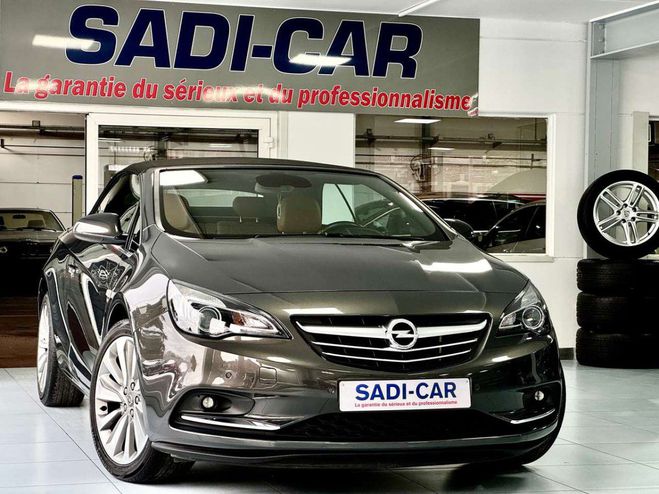 Opel Cascada 1.4 Turbo 140cv Cosmo S FULL OPTIONS Gris M�tallis� de 