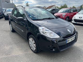  Voir d&eacute;tails -Renault Clio III ESTATE 1.5 DCI 70CH EXPRESSION &agrave; Romorantin-Lanthenay (41)