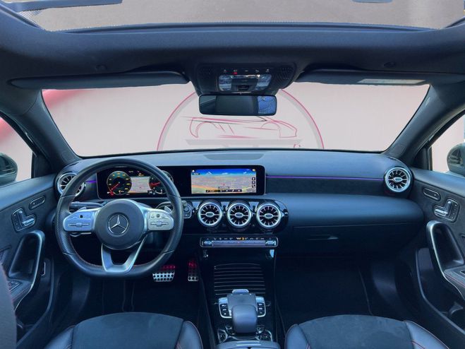 Mercedes Classe A BERLINE 200 7G-DCT AMG Line TOIT OUVRANT Noir de 2019