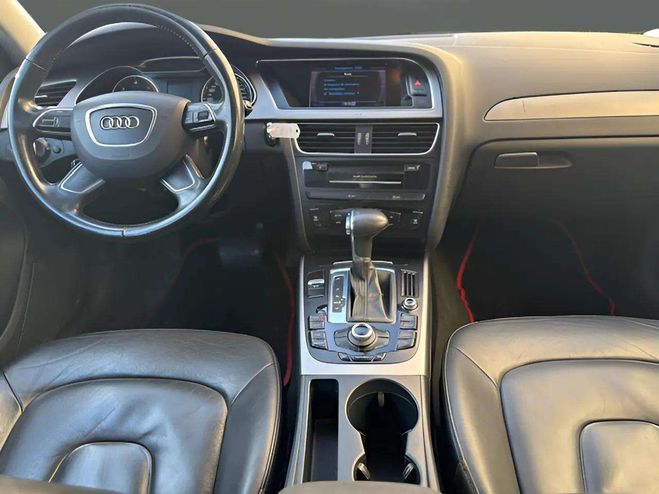 Audi A4 2.0 TDI 143CH DPF AMBITION LUXE MULTITRO NOIR de 2012