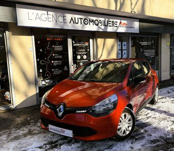  Voir d&eacute;tails -Renault Clio 1.2 16V 75 LIFE PREMIERE MAIN &agrave; Chaville (92)