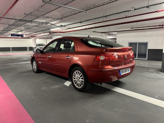 Renault Laguna CONFORT EXPRESSION 1.9DCI 125 Rouge M�tallis� de 2006