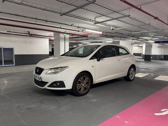 Seat Ibiza IV 1.4i - 16V Blanc M�tallis� de 2009
