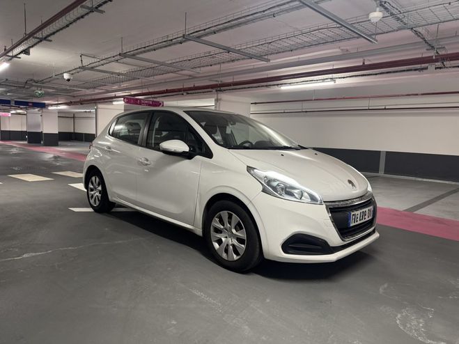 Peugeot 208 1.0 VTI Access 5p Blanc M�tallis� de 2015