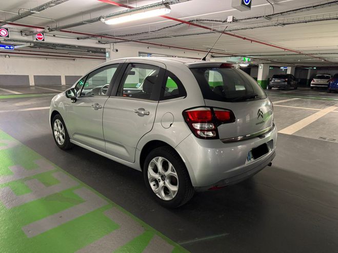 Citroen C3 1.2 PureTech S�lection Gris Clair M�tallis� de 2015