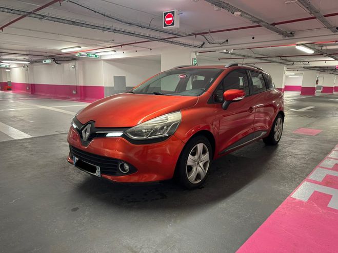 Renault Clio IV 1.5 dCi 90ch energy Intens eco� 90g Rouge M�tallis� de 2014
