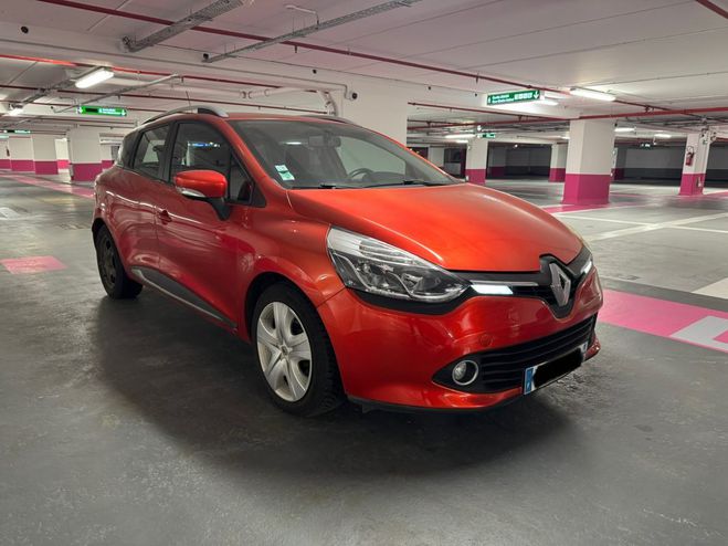 Renault Clio IV 1.5 dCi 90ch energy Intens eco� 90g Rouge M�tallis� de 2014