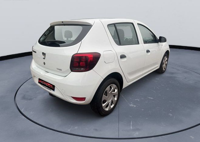 Dacia Sandero Ambiance 0.9 TCE 90Ch Bluetooth Attelage Blanc de 2017