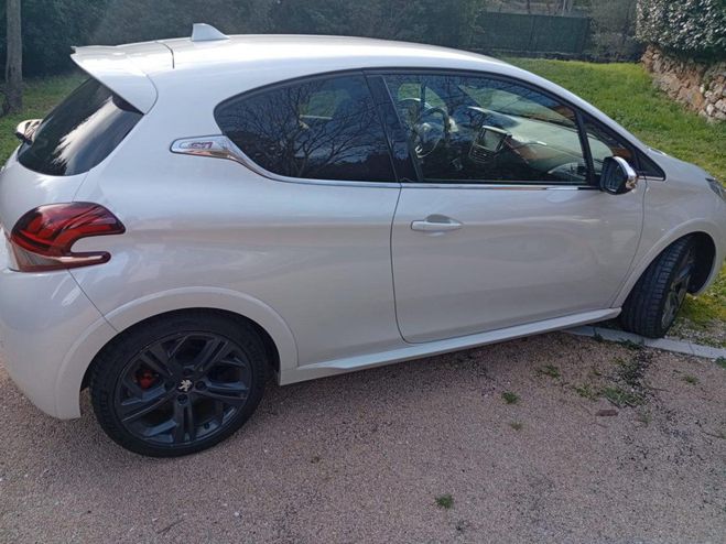 Peugeot 208 1.6 THP S&S - BERLINE GTi PHASE 2 BLANC de 2018