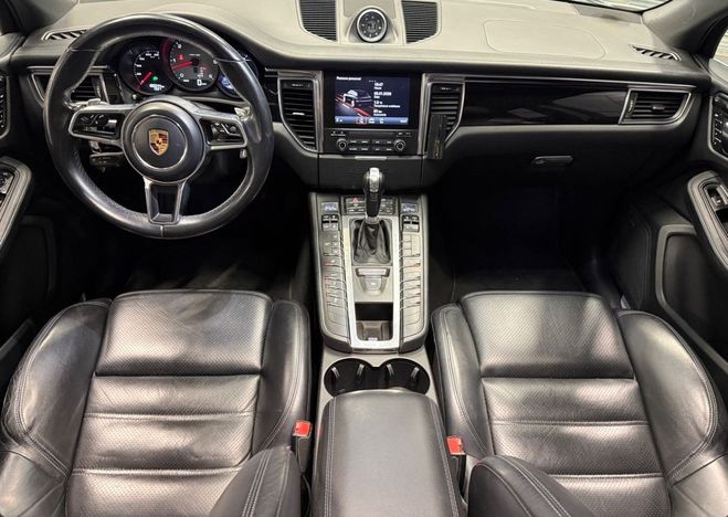 Porsche Macan 3.0 diesel 258 ch s bva toit pano pack c Noir de 2016