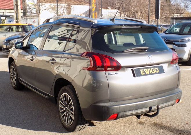 Peugeot 2008 generation-i 1.2 puretech 82 cv active Gris de 2016