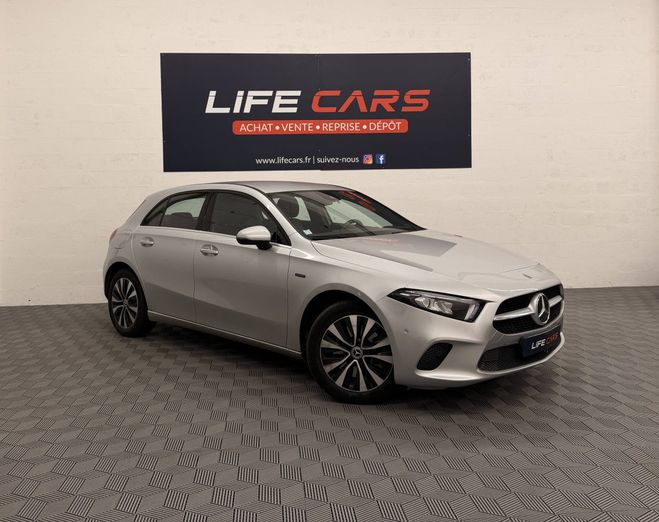 Mercedes Classe A IV (W177) 250 e 160+102ch Business Line  GRIS C de 2021