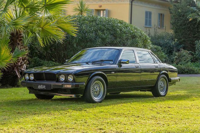 Jaguar XJ 40 4.0 Pack XJR Finition Sovereign  de 1991