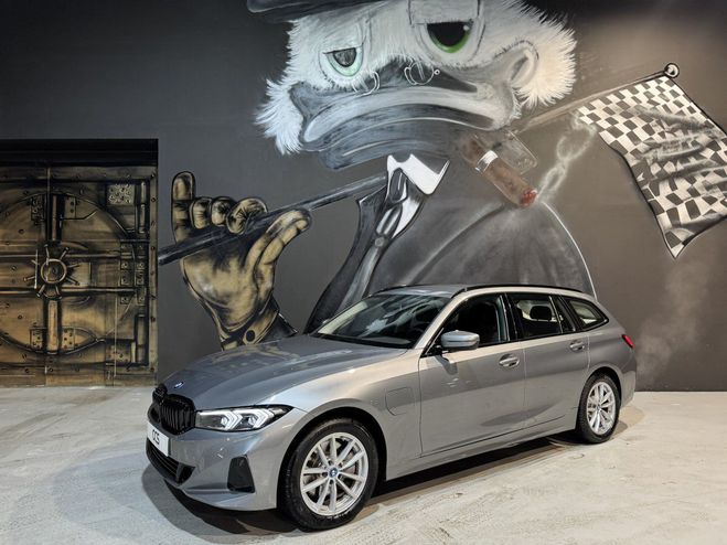 BMW Serie 3 Touring 320e xDrive 204ch BVA8 Hybride A Gris Clair de 2024