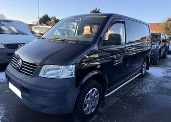  Voir d&eacute;tails -Volkswagen Transporter FG 1.9 TDI 102CH COURT &agrave; Fouqui�res-l�s-Lens (62)
