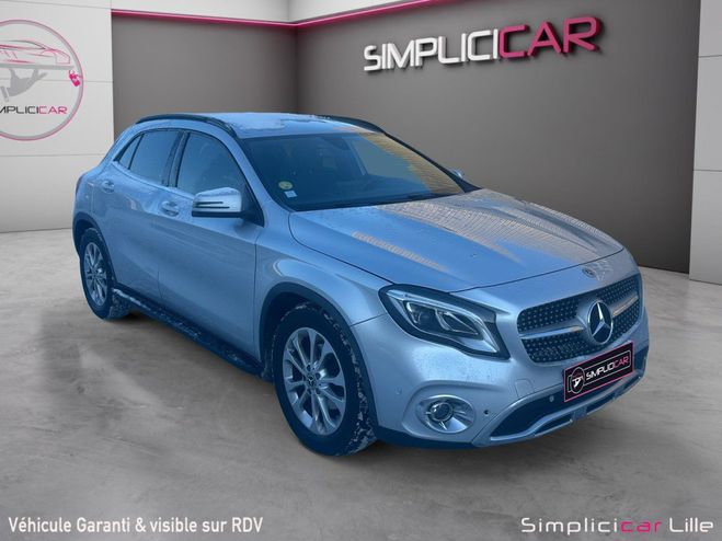 Mercedes Classe GLA 200 d 7-G DCT 4-Matic Inspiration Blanc Gris de 2019
