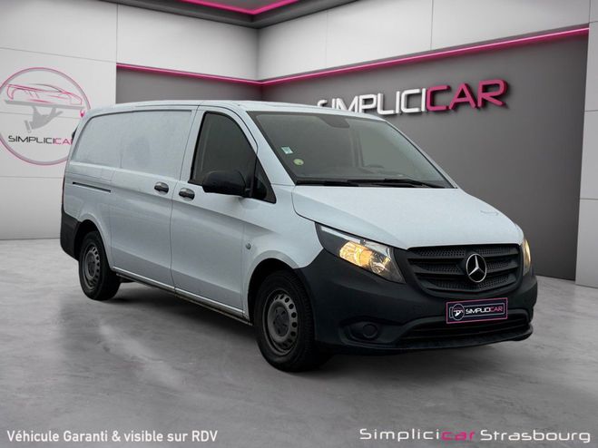 Mercedes Vito FOURGON 110 CDI LONG RWD PRO SUIVI - CAM Blanc de 2022