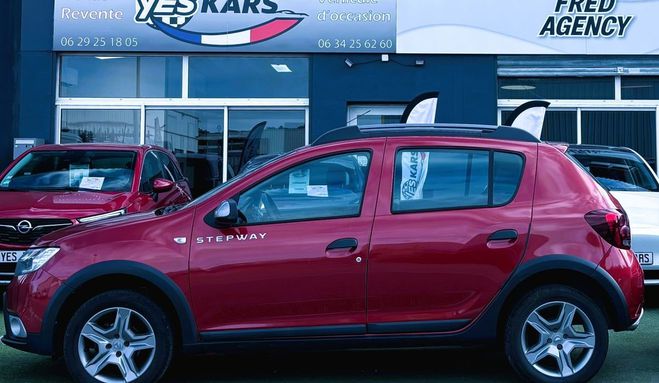 Dacia Sandero 0.9 TCe 90ch Stepway 5-MOTEUR A CHAINE Rouge de 2017