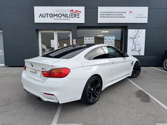 BMW M4 coup� 431cv DKG origine france Carbone / Blanc de 2015