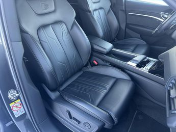  Voir d&eacute;tails -Audi e-tron 55 S-Line Quattro | PANO | CAMERA | LEDE &agrave; Moerkerke (83)
