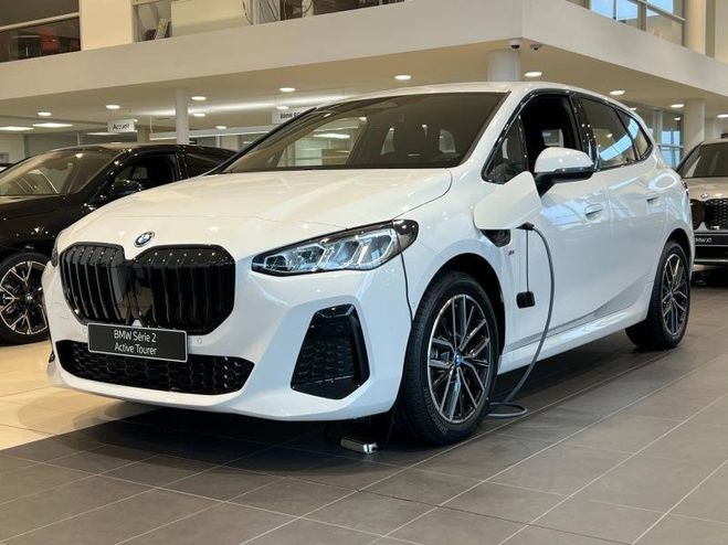 BMW Serie 2 ActiveTourer 225e 245ch xDrive M Sport D Blanc de 2025