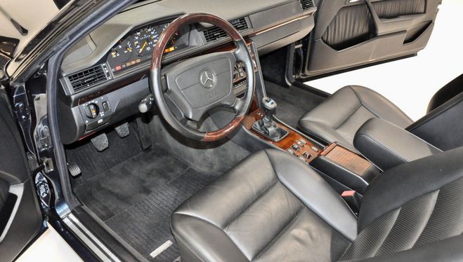 Mercedes Classe E e220 cabriolet 1996 Noir M�tallis� de 1996