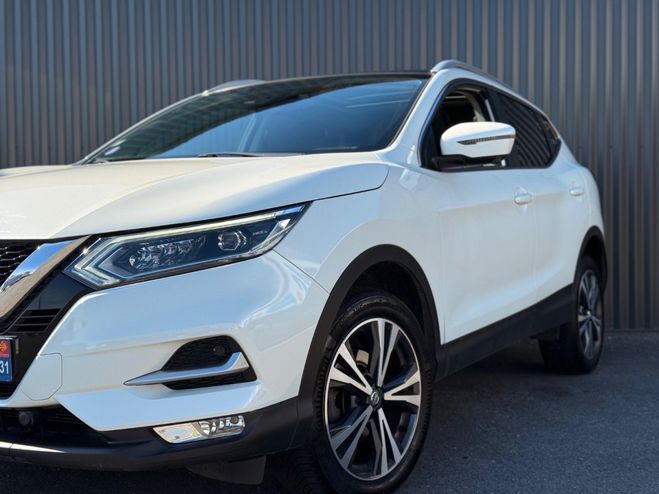 Nissan Qashqai II 1.2 DIG-T 115ch N-Connecta - Premi�re Blanc de 2018