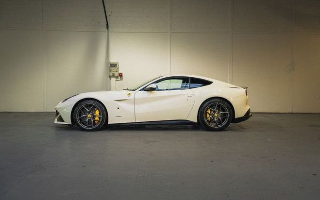 Ferrari F12 Berlinetta  de 2014