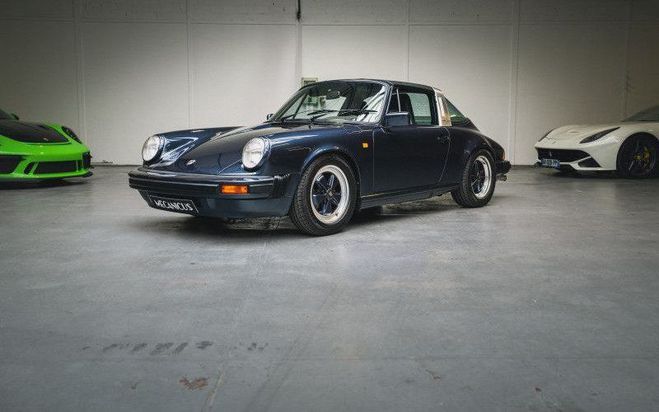 Cliquer pour voir la photo suivante Porsche 911 3.2 TARGA 915 Bleu de 1985