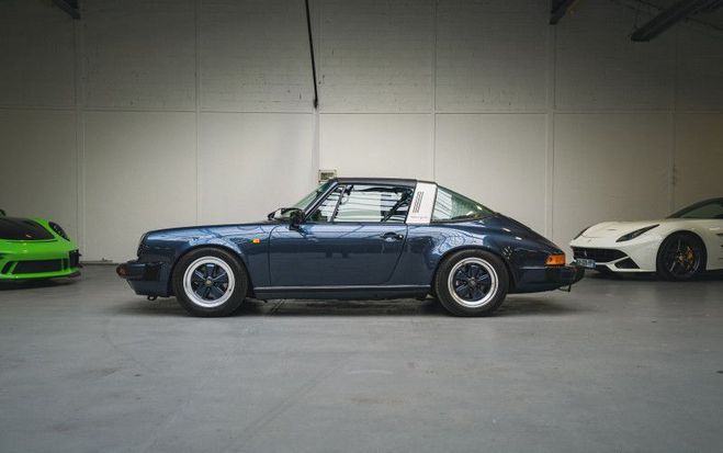 Porsche 911 3.2 TARGA 915 Bleu de 1985
