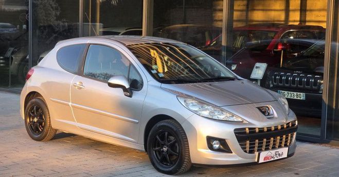 Cliquer pour voir la photo suivante Peugeot 207 1.4 HDI FAP BUSINESS PACK 5P Gris de 2012
