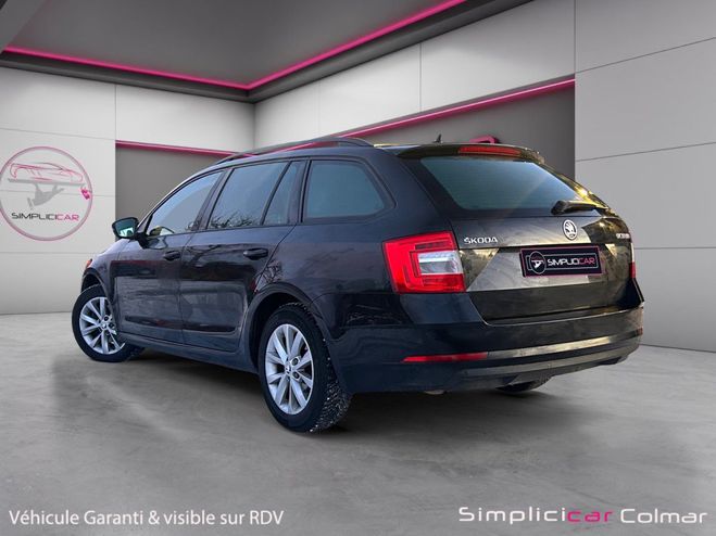 Skoda Octavia 2.0 TDI 150 ch DSG7 Business Garantie 12 Noir de 2020