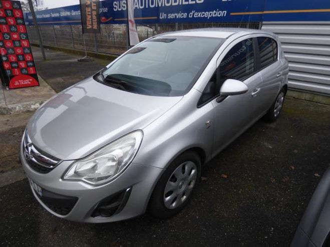 Opel Corsa 1.3 CDTI - 75 ch FAP Satellite GRIS CLAIR de 2011