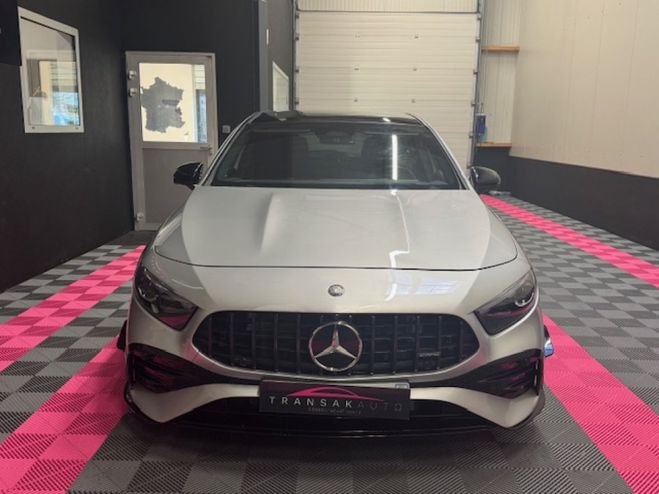 Mercedes Classe A A35 AMG 2.0i TURBO 4-MATIC Camera 360 /  Gris de 2023