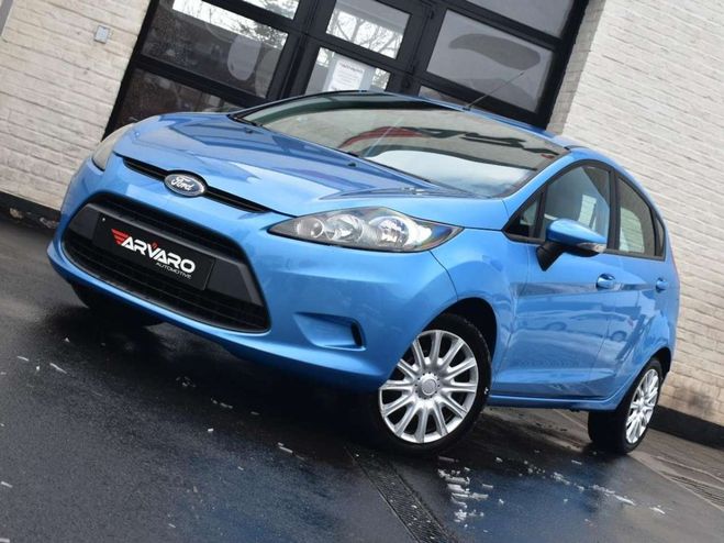 Cliquer pour voir la photo suivante Ford Fiesta 1.25i Trend Topstaat Airco Garantie Bleu Métallisé de
