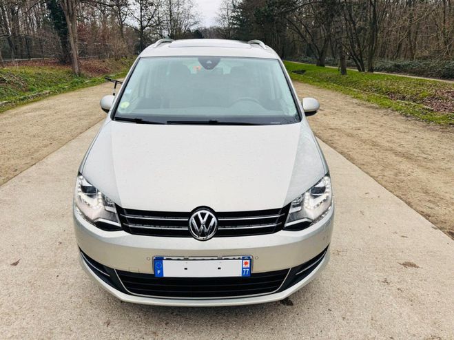 Volkswagen Sharan 2.0 TDI 140ch BlueMotion CARAT DSG6 7 PL GRIS de 2014