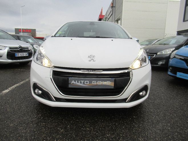 Peugeot 208 BlueHDi 100ch SetS BVM5 Signature Blanc de 2020